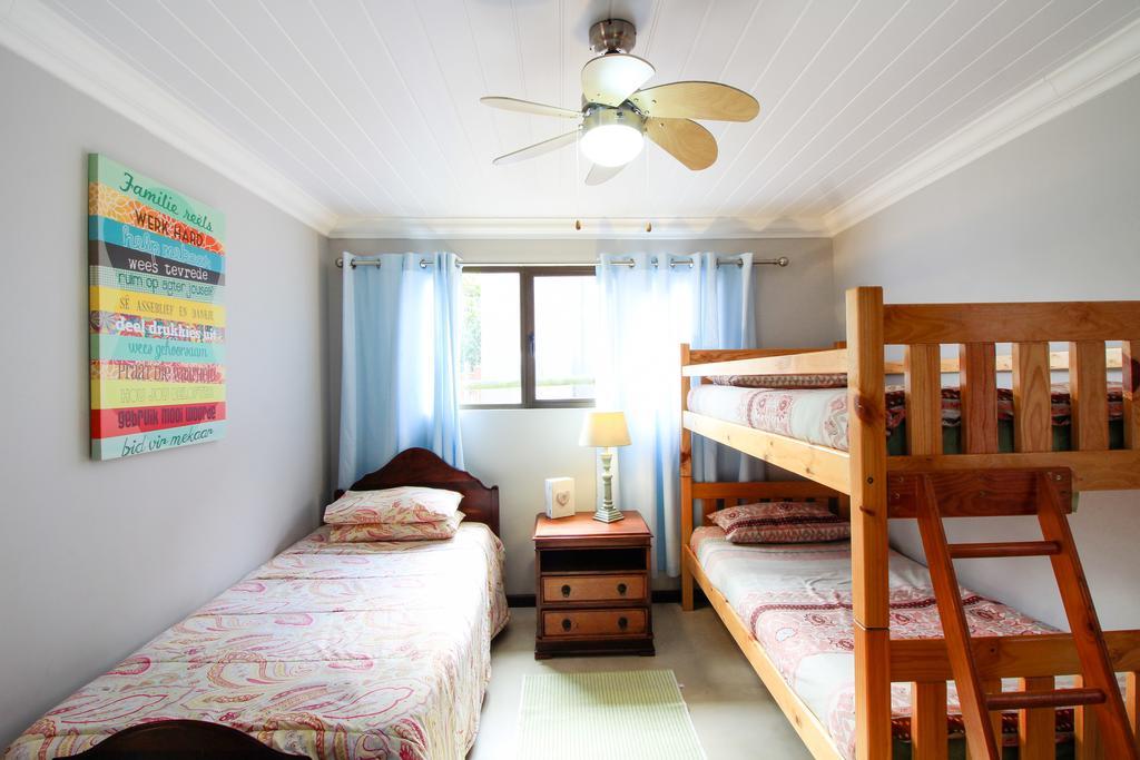 Lentelus Guesthouse George Esterno foto