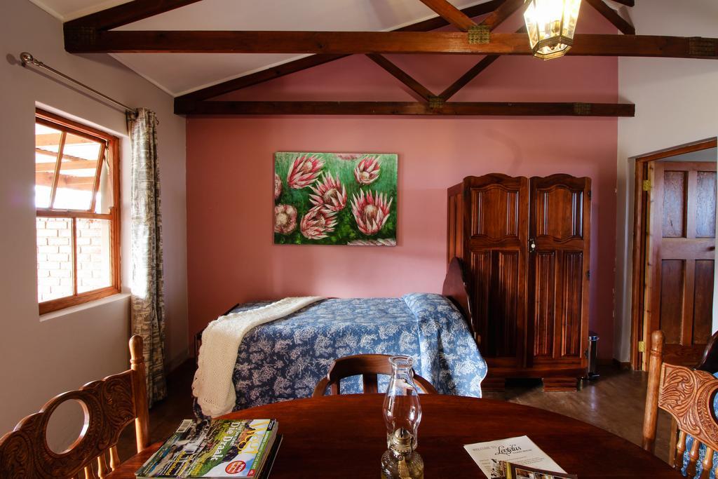 Lentelus Guesthouse George Esterno foto